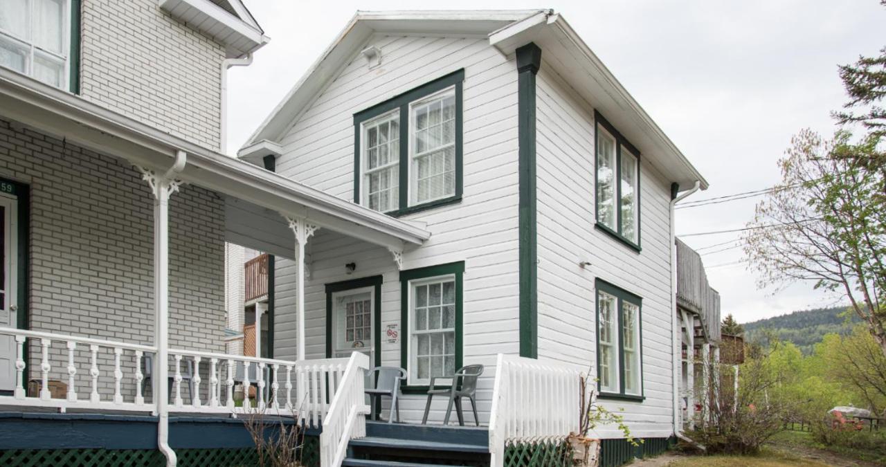 Auberge Maison Gauthier Tadoussac Exterior photo
