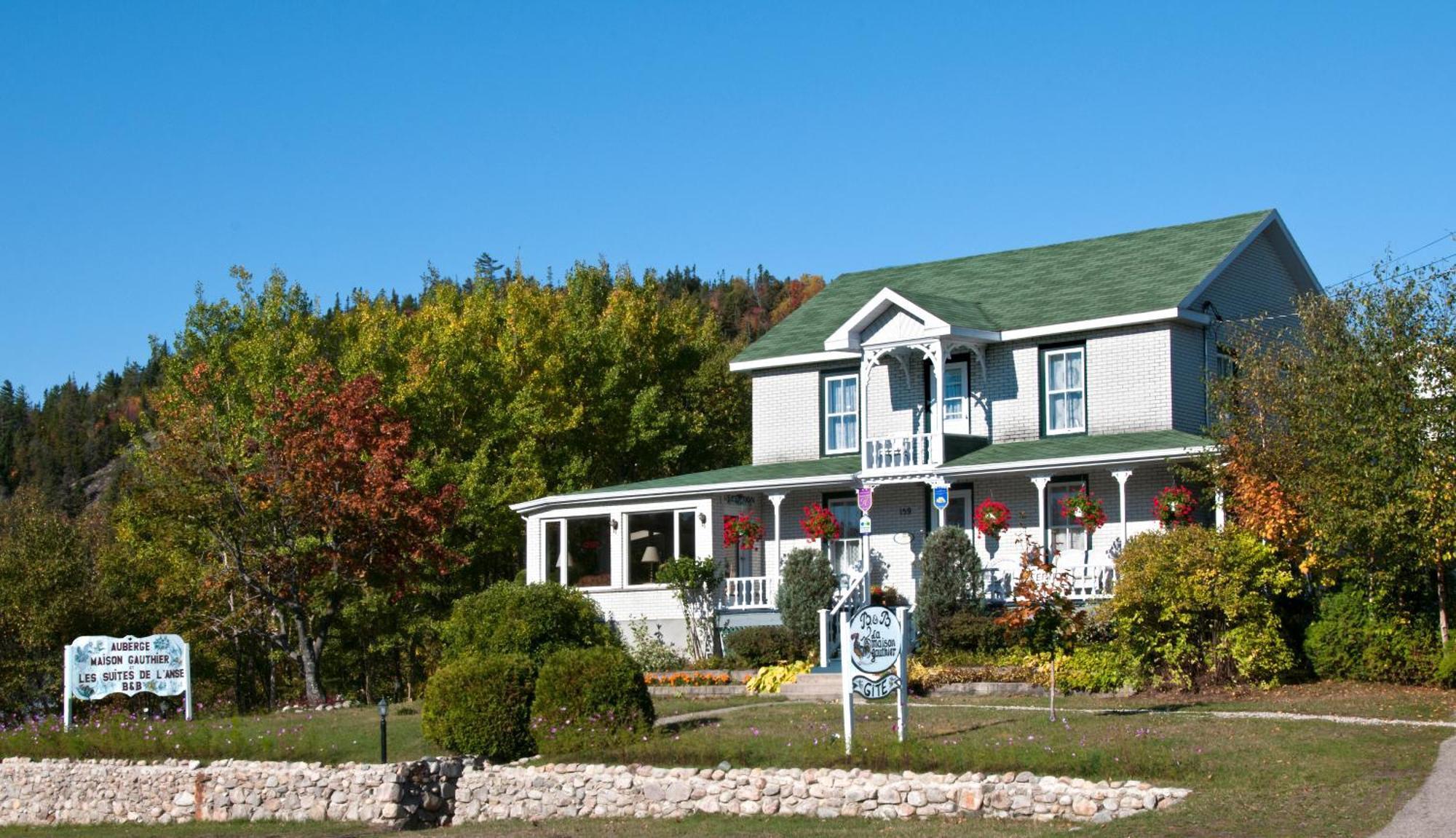 Auberge Maison Gauthier Tadoussac Exterior photo